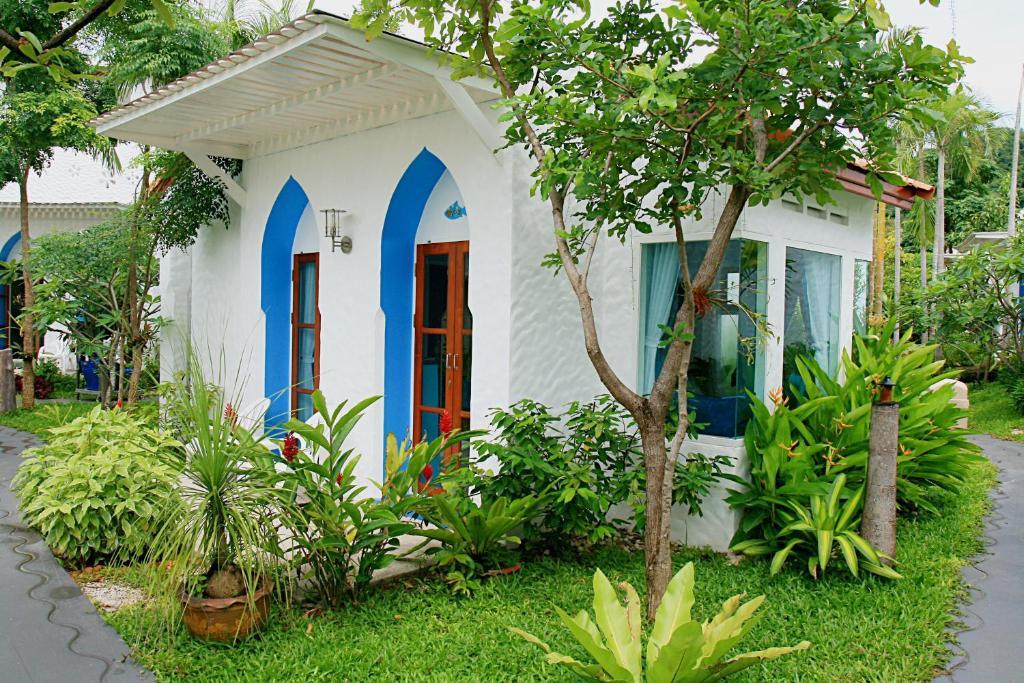 Baanmontra Beach Resort - Bankrut Oda fotoğraf